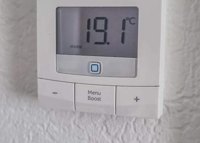 - Langenhagen Center 2 *