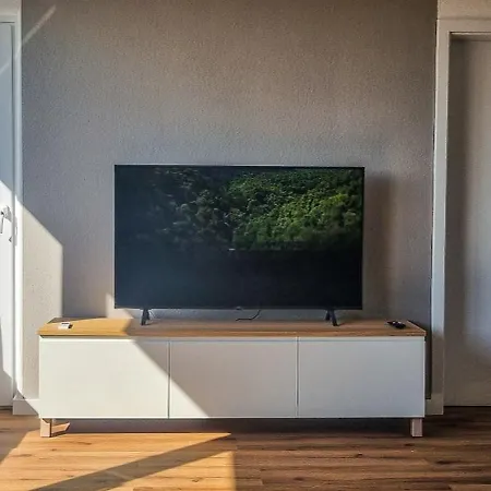 - Langenhagen Center 2 *