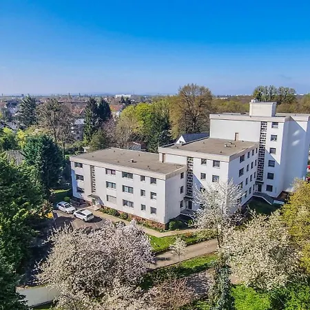 - Langenhagen Center 2 Lägenhet Hannover